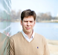 Thumb__98z7199.jpg